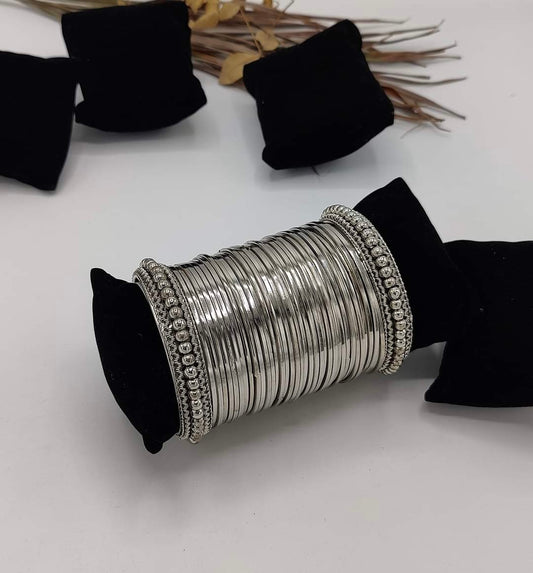Vintage Bangles single piece ( premium quality)