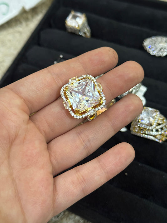 White crystal