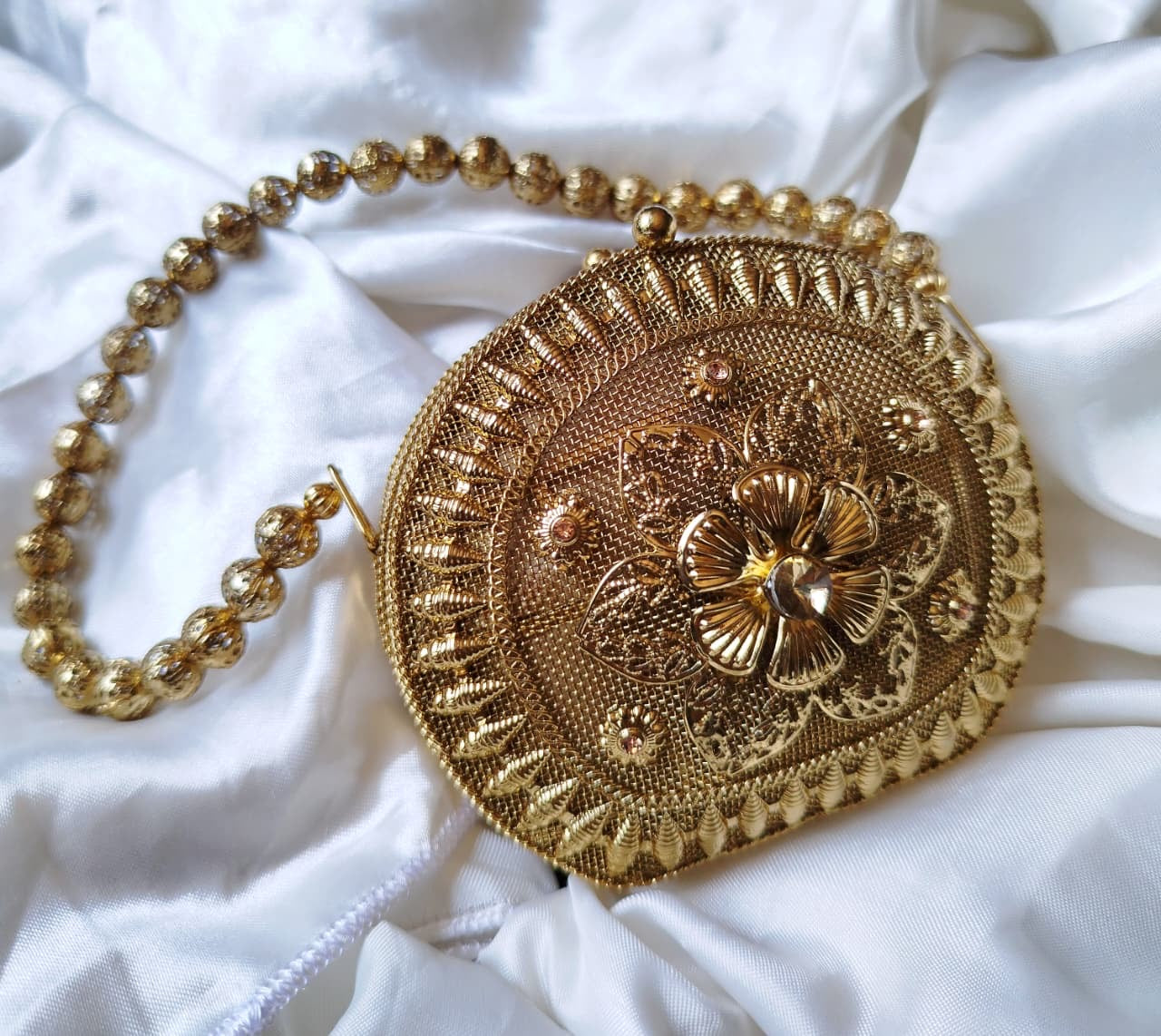 Golden clutch