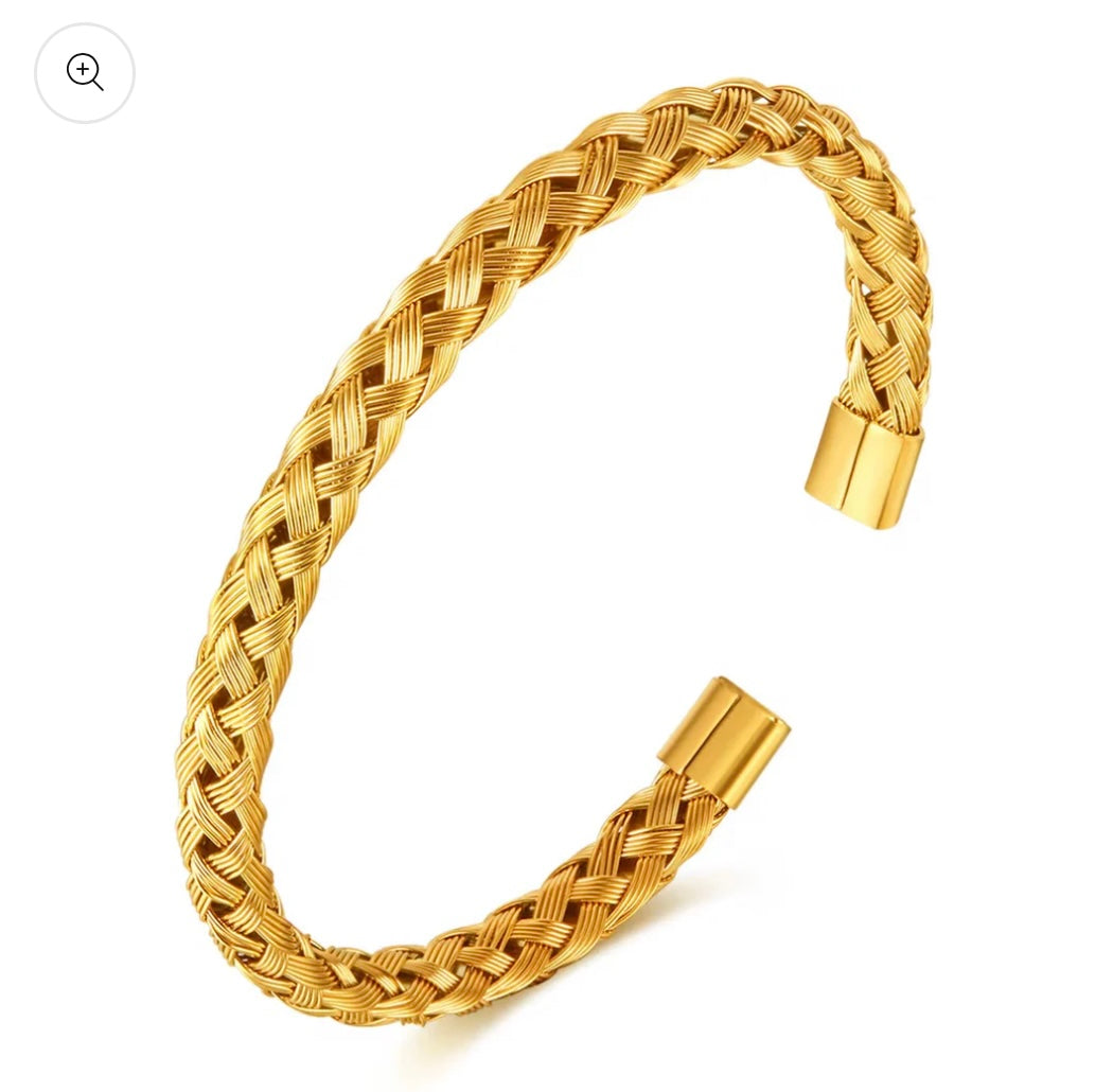 Aurelia Weave Cuff
