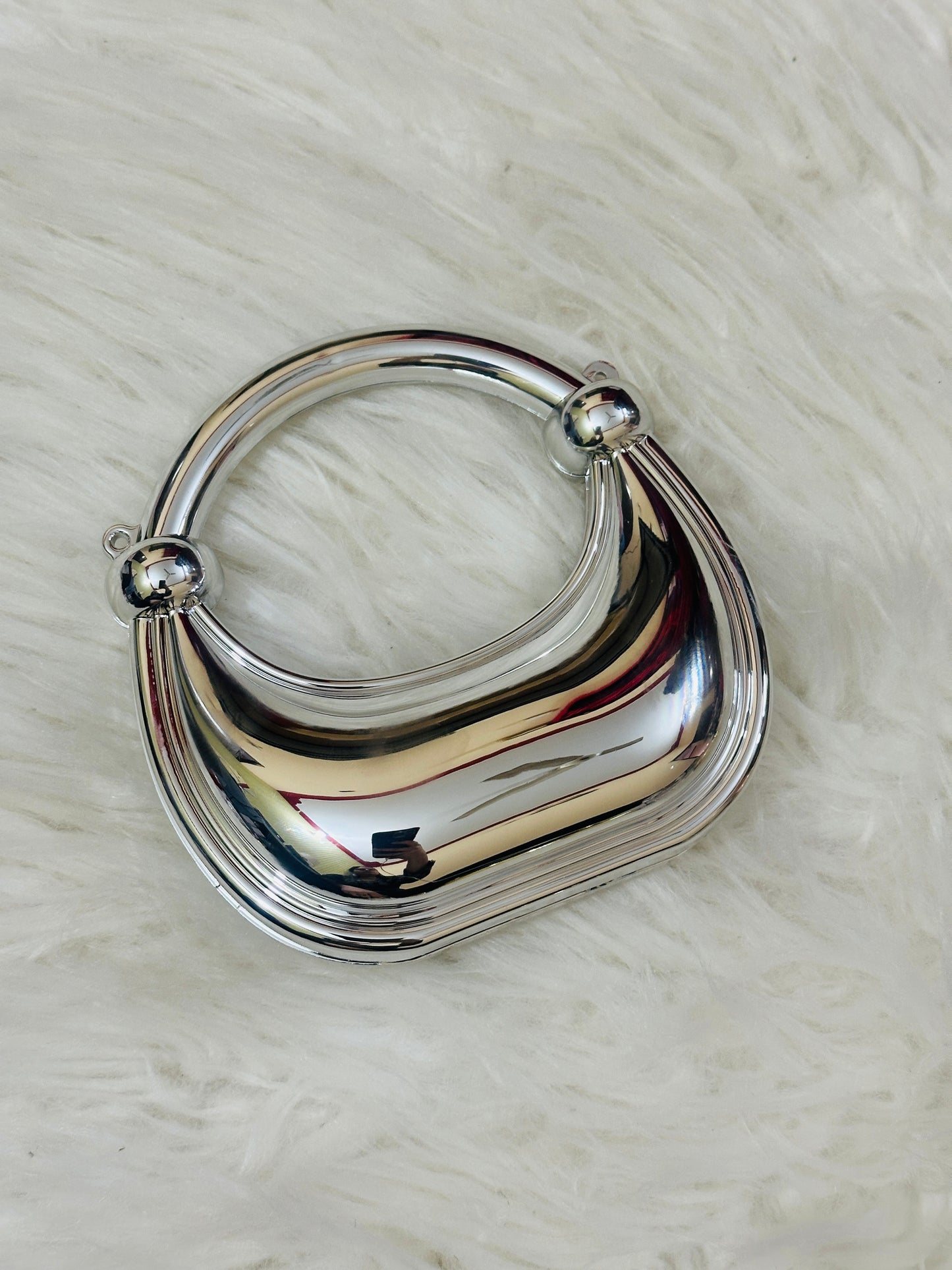 NEW STYLE CLUTCH