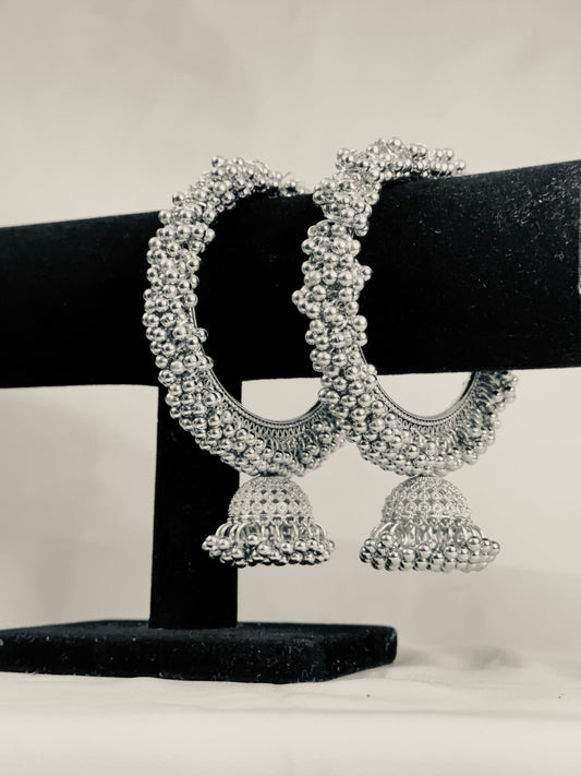 Most demanding silver bangles