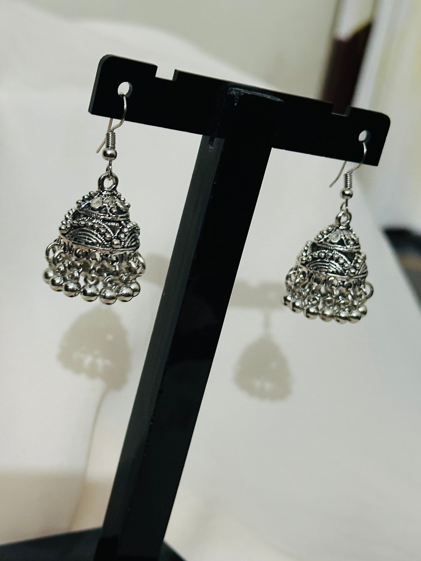 Silver jhumka