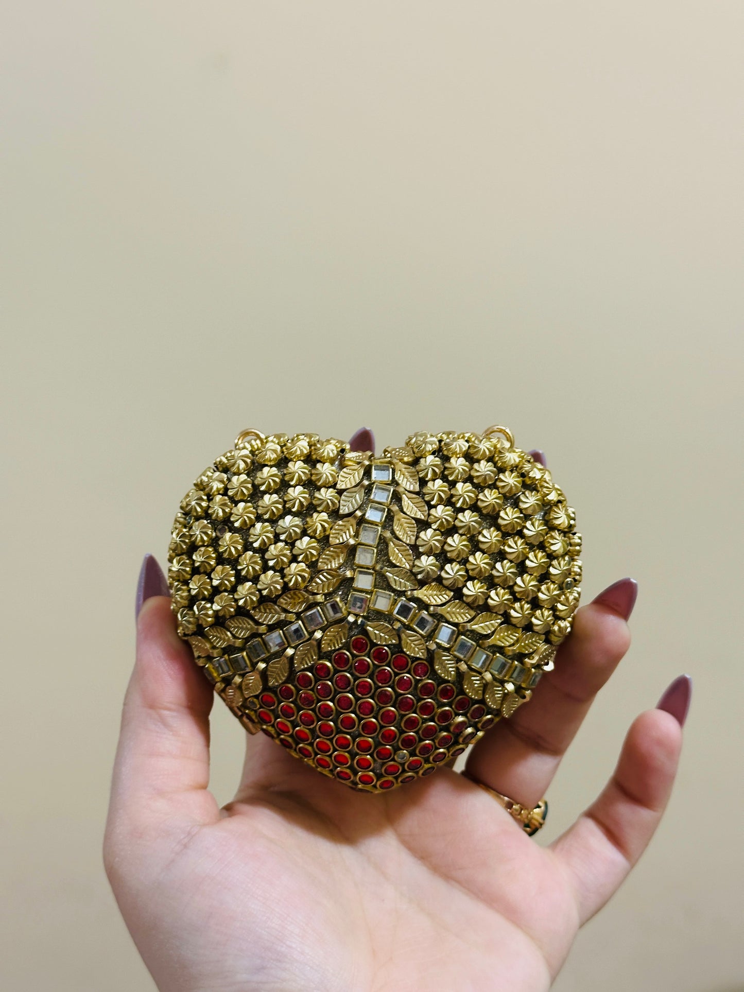 Mini leafs kundan heart