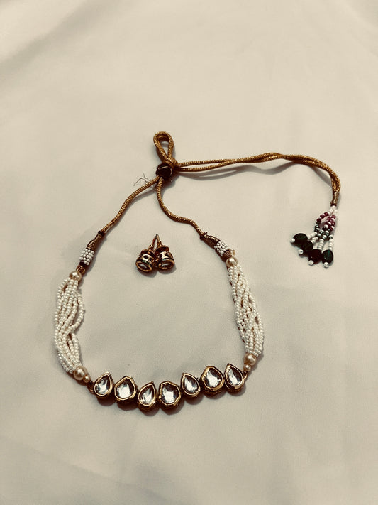 Choker set (white beads )
