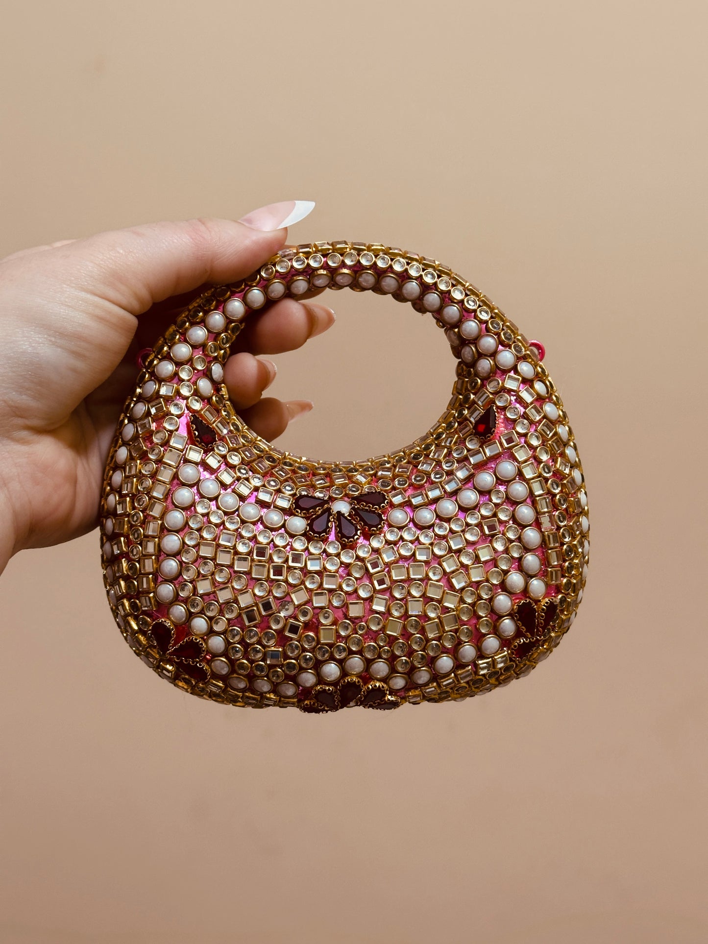 Kundan clutch red stone