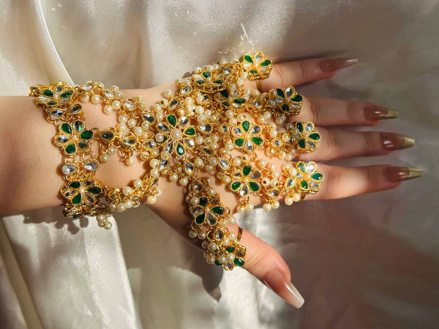 Green / golden