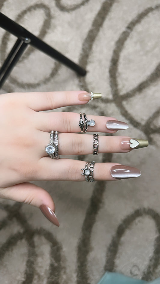 5 silver top finger rings