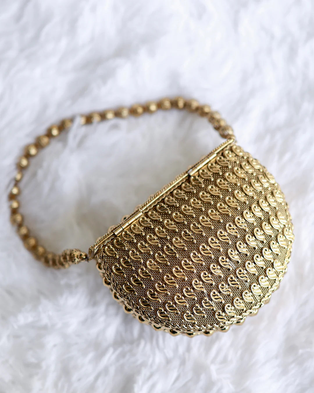Indian  clutch ( premium quality)with hanging chain
