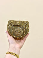 AURELIA  ROUND CLUTCH