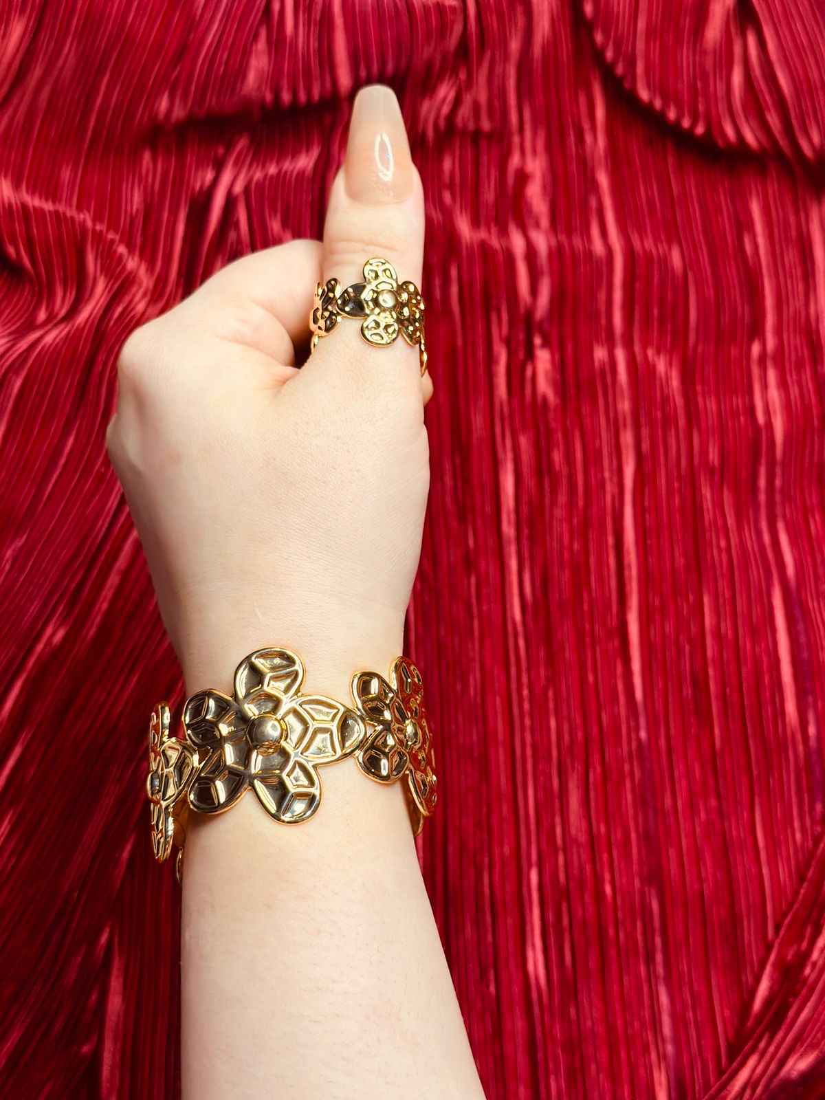 Flower cuff & ring