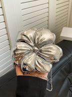 Flower clutch silver