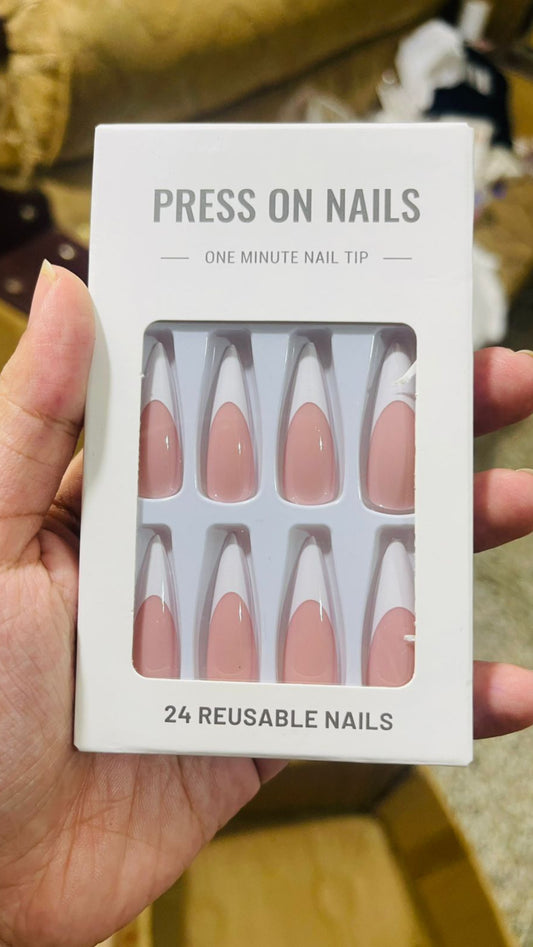 24 nails set