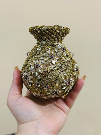POTLI CLUTCH