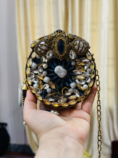 Royal clutch