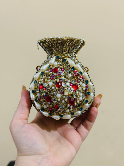 POTLI CLUTCH