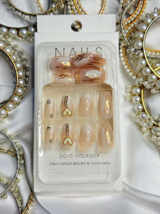 Nail.10.  ( order above 1000 ) will be accepted