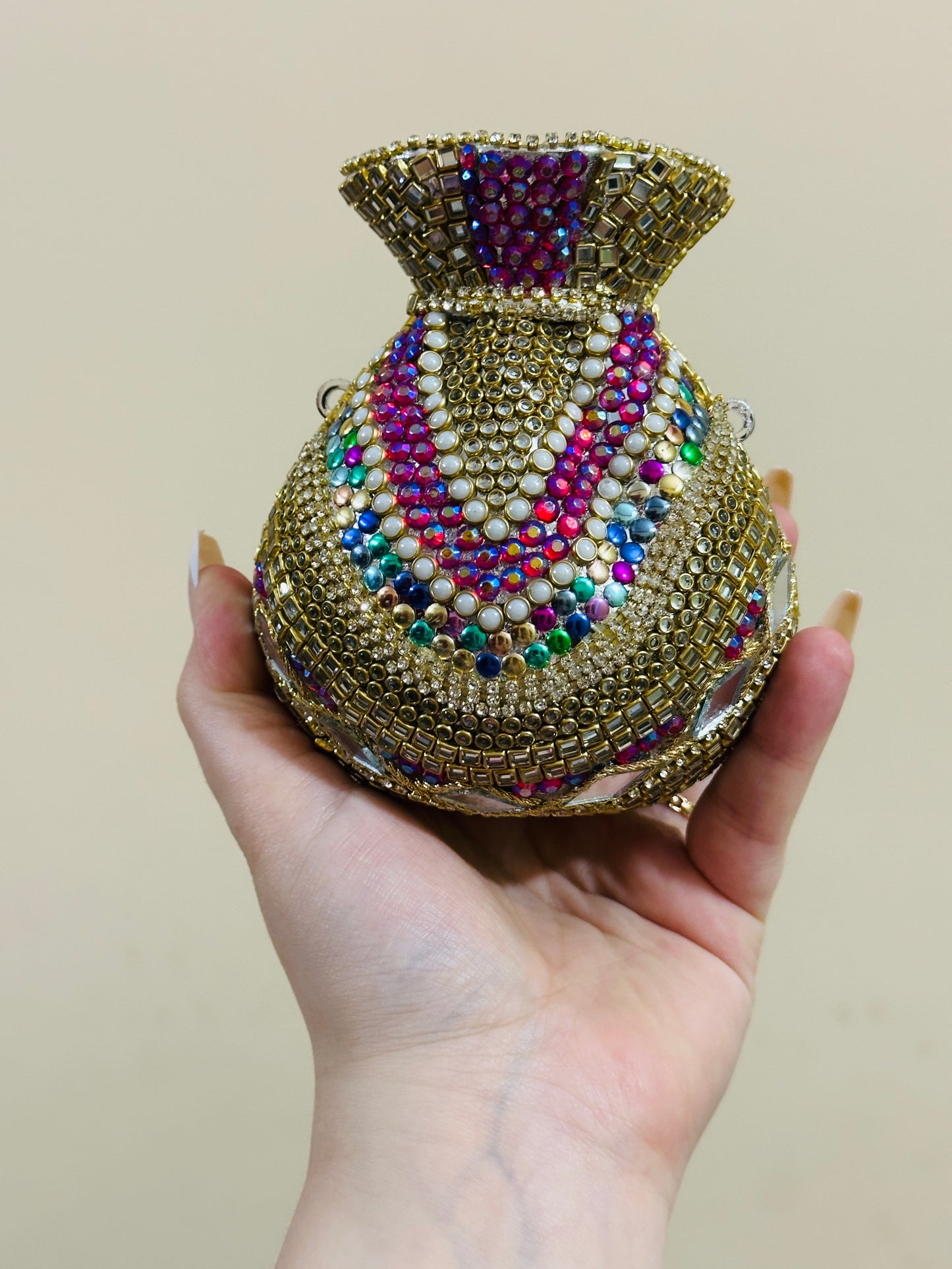 POTLI CLUTCH
