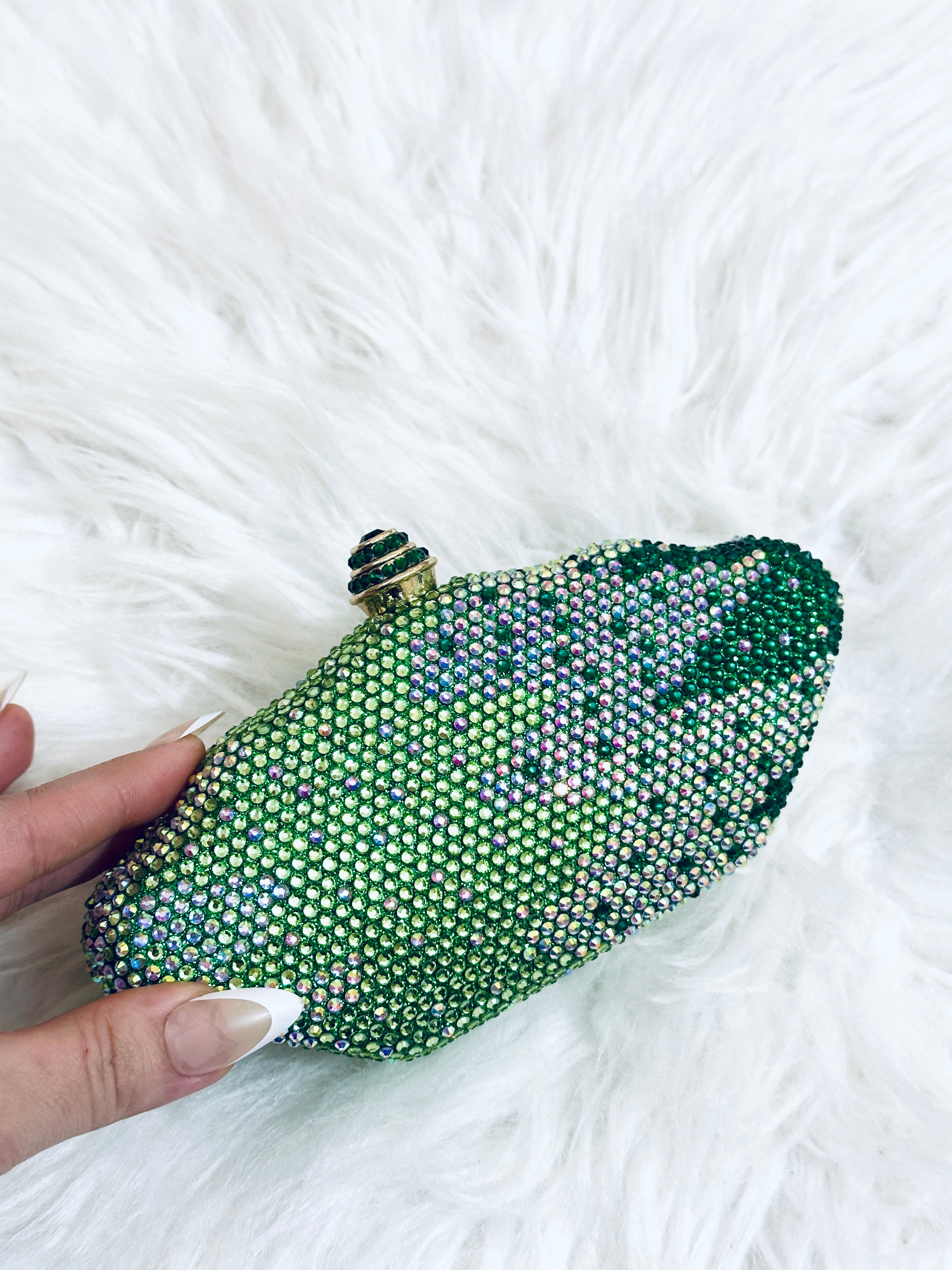 Casting premium quality clutch