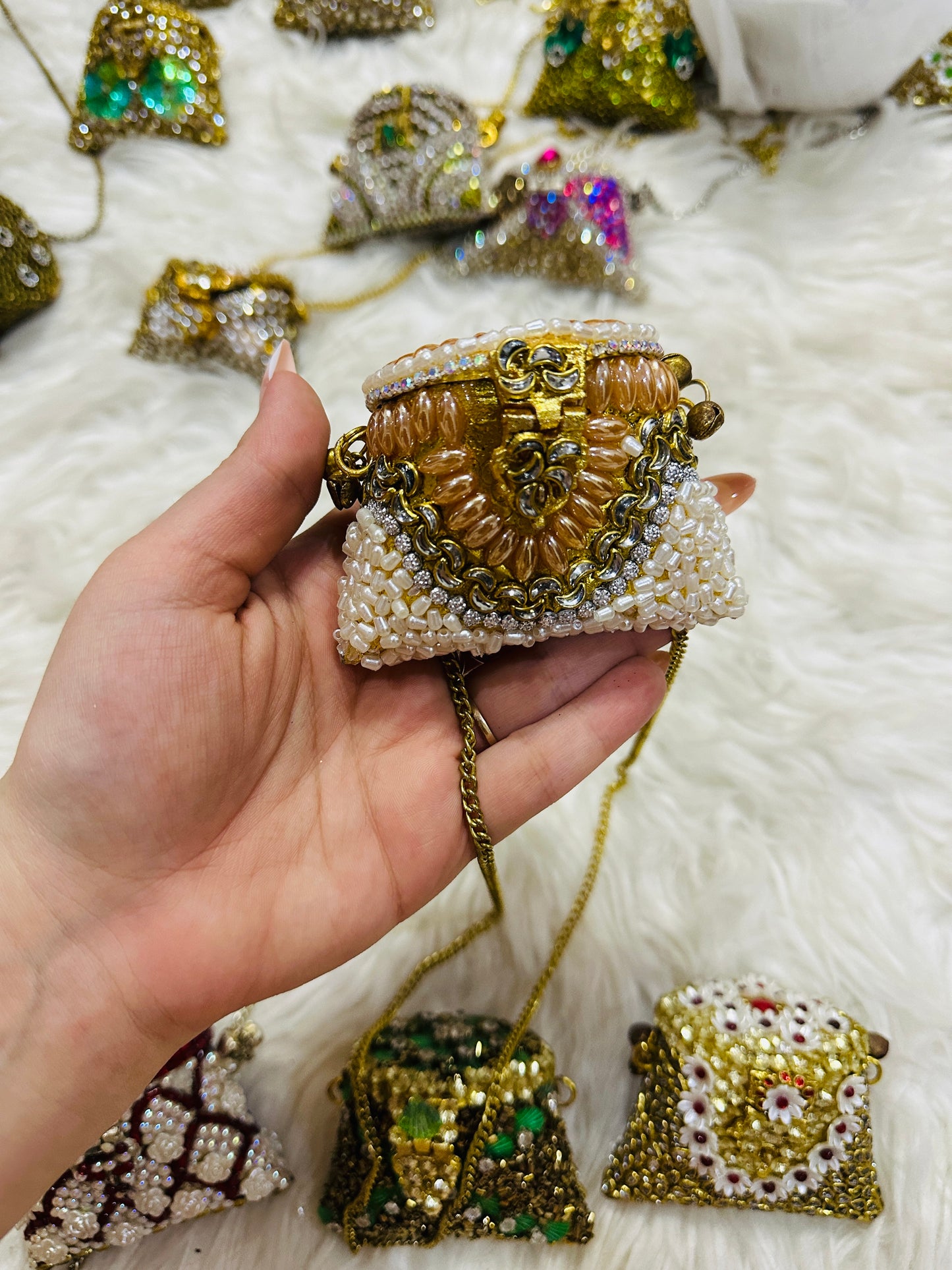 Mini clutch