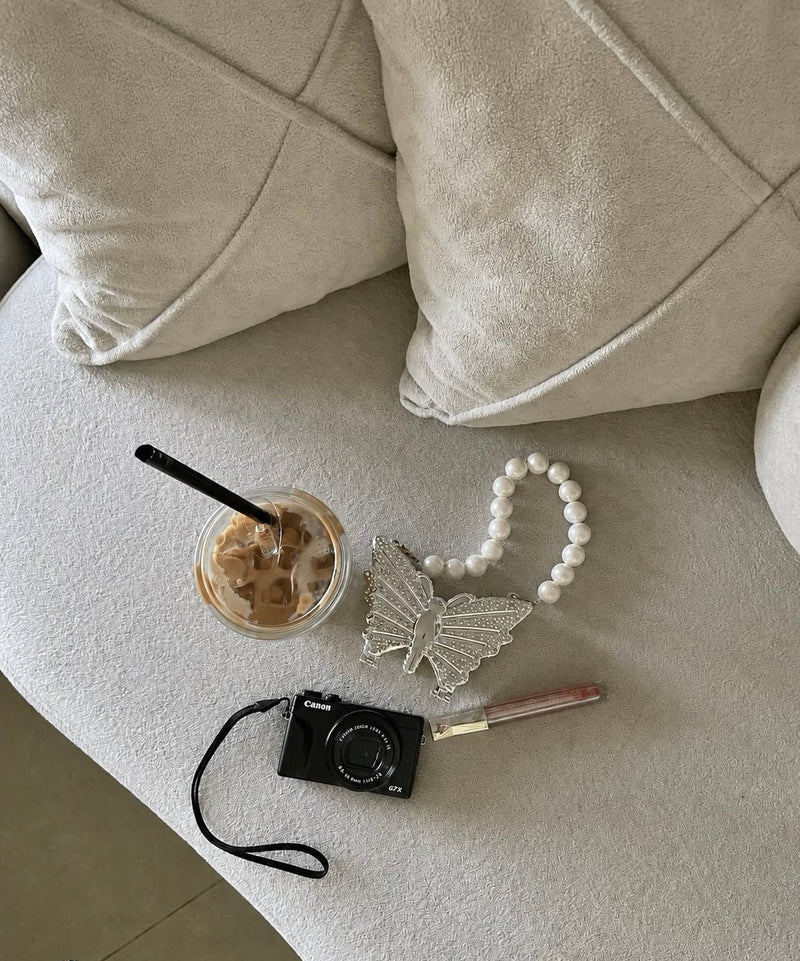 BUTTERFLY MINI  CLUTCH
