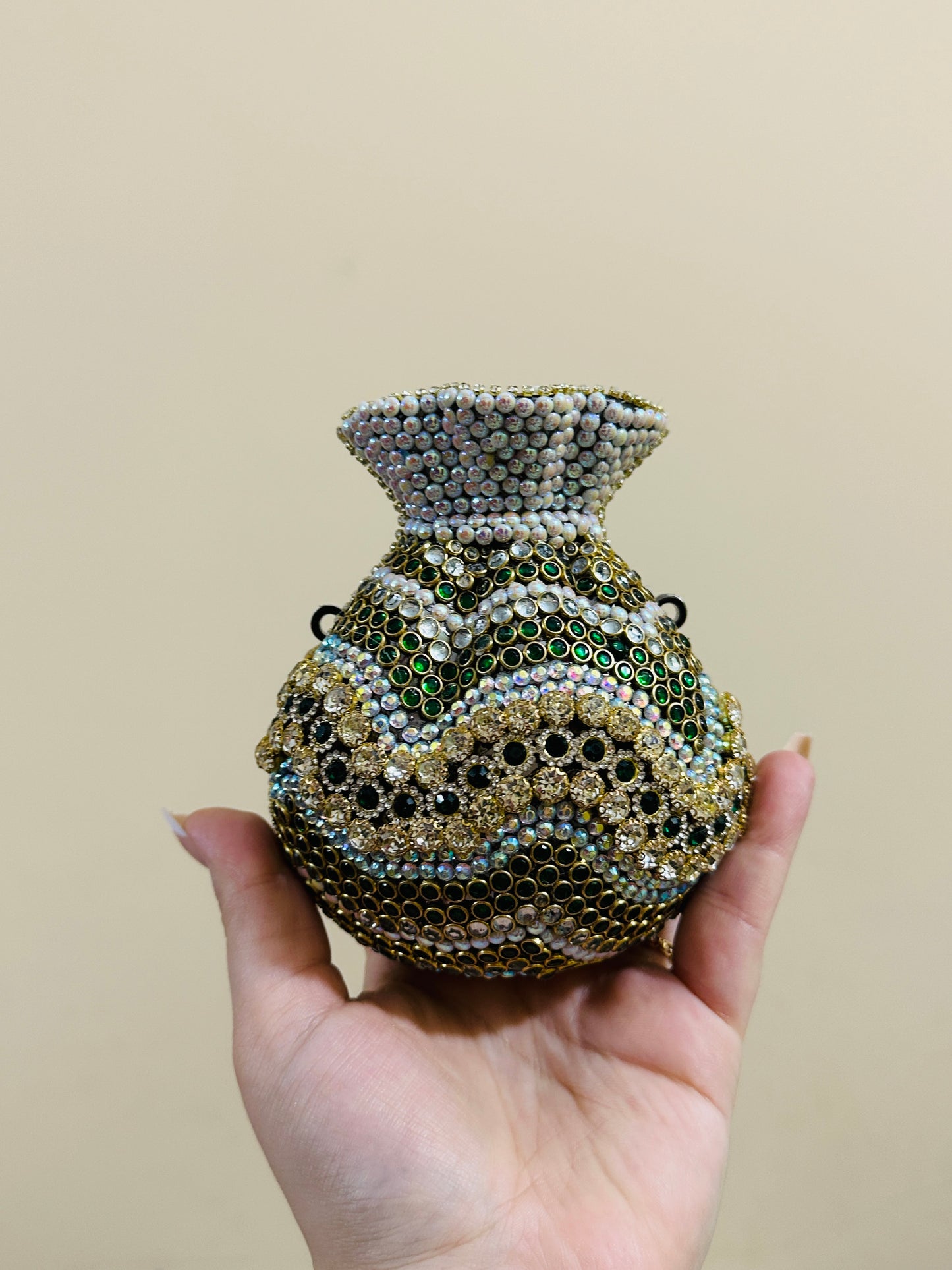 POTLI CLUTCH