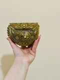 D SHAPE METAL INDIAN CLUTCH