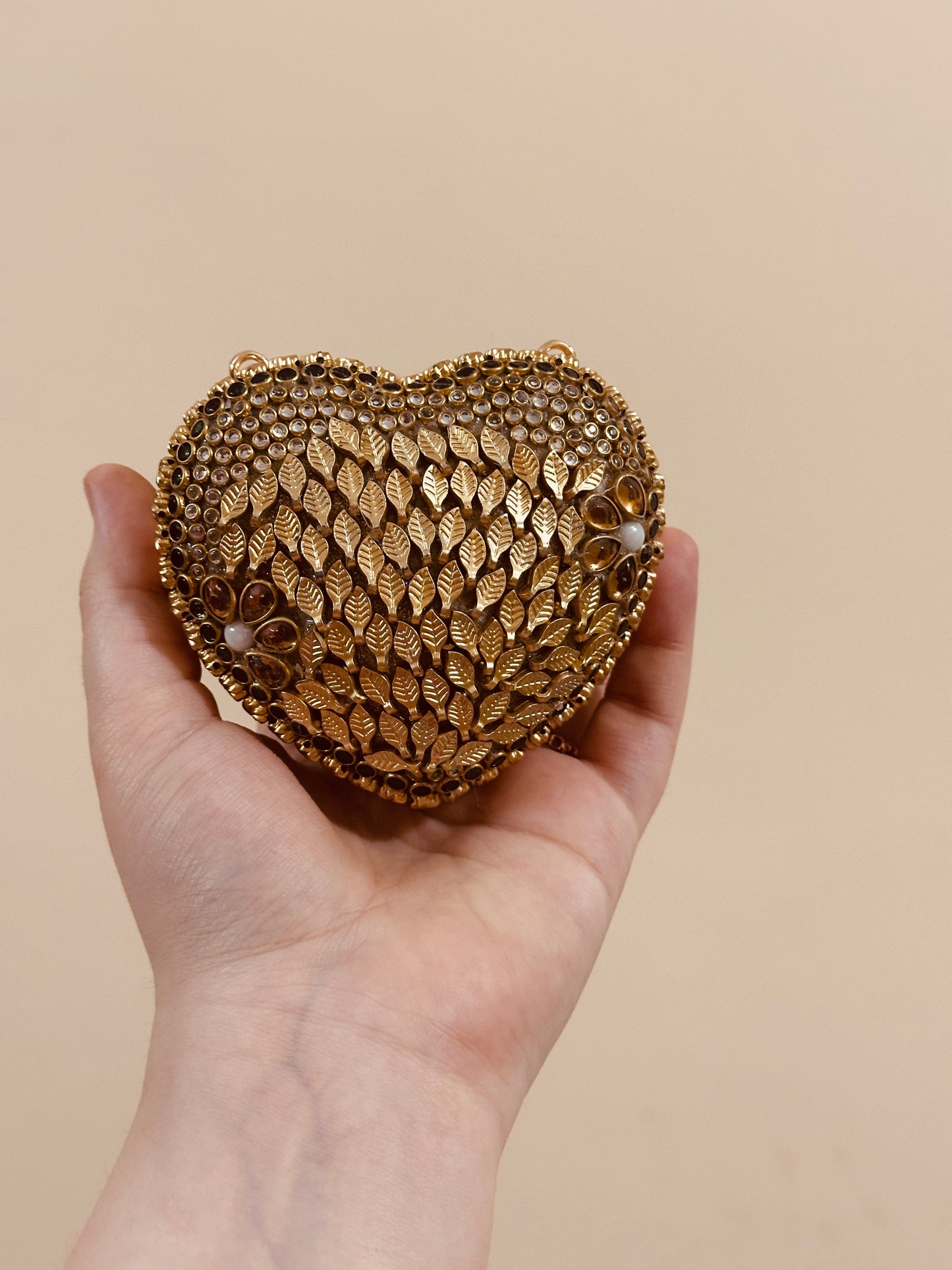 Mini kundan heart
