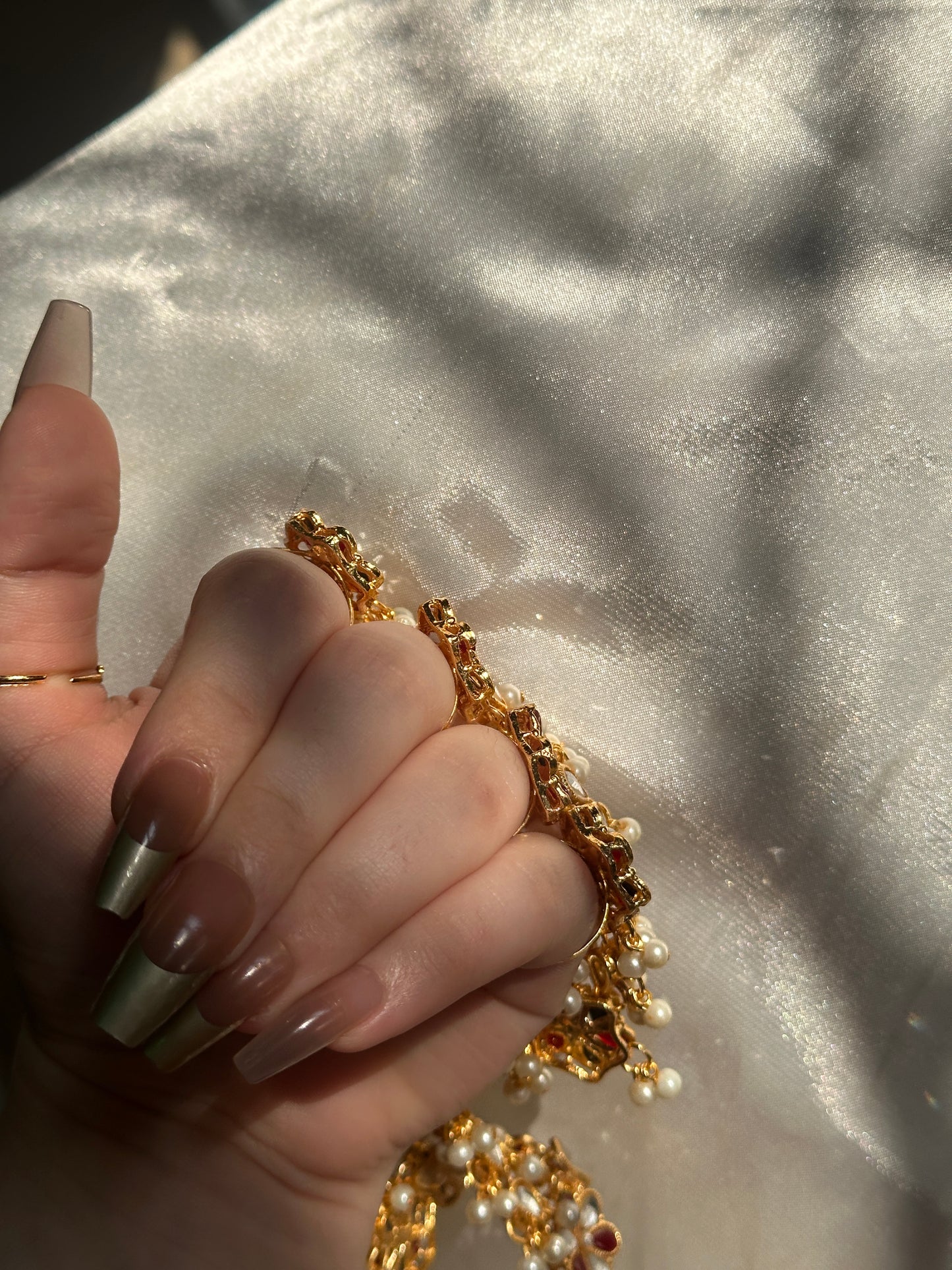 Red colour hand cover rings bracelet