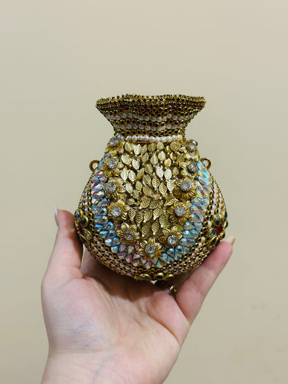 POTLI CLUTCH