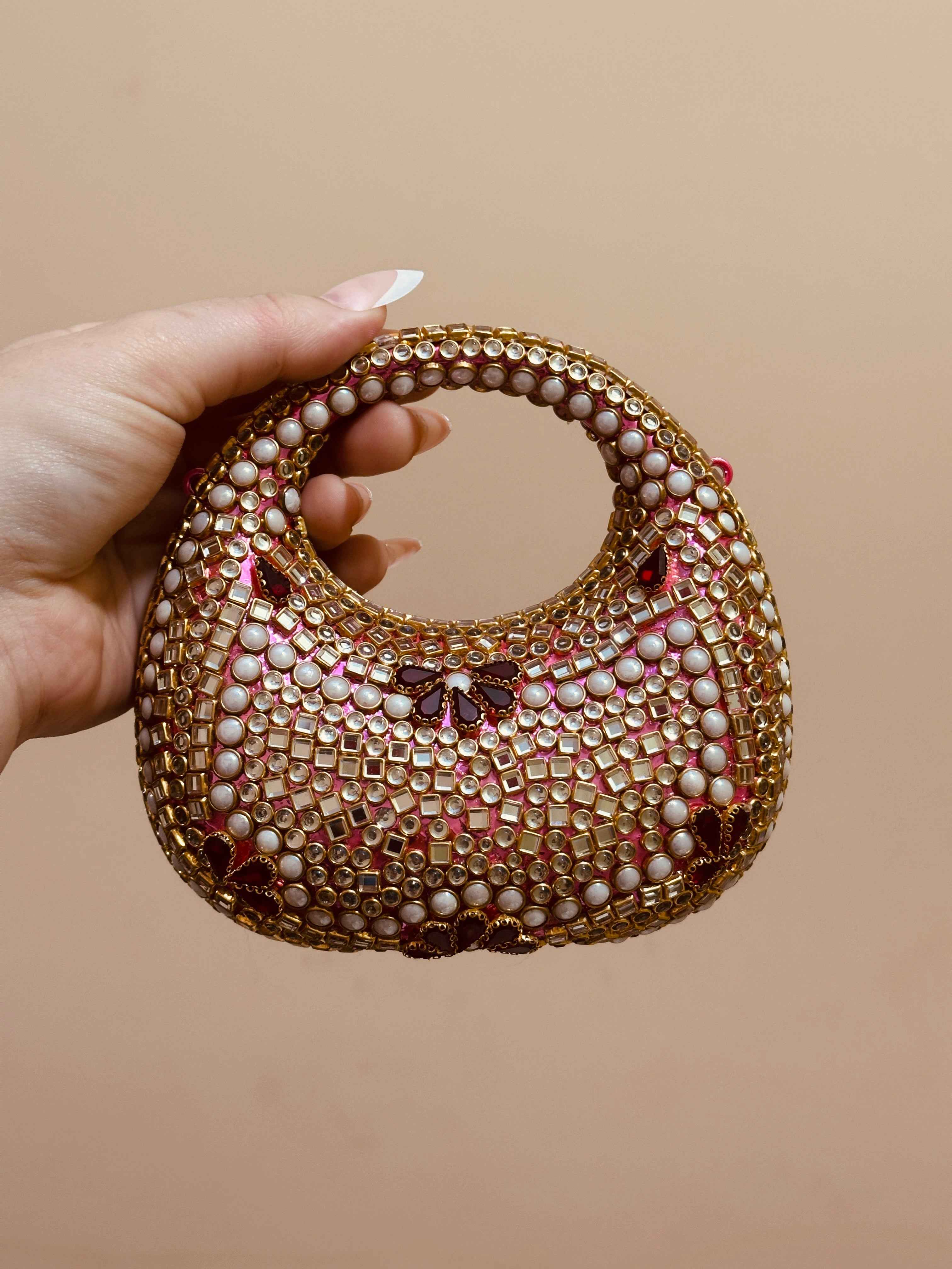 Kundan clutch red stone