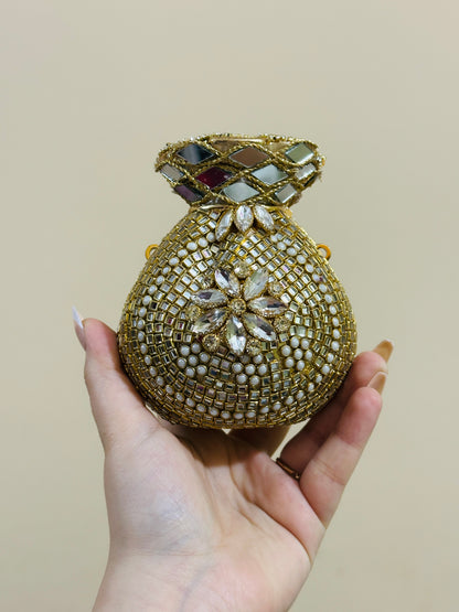 POTLI CLUTCH