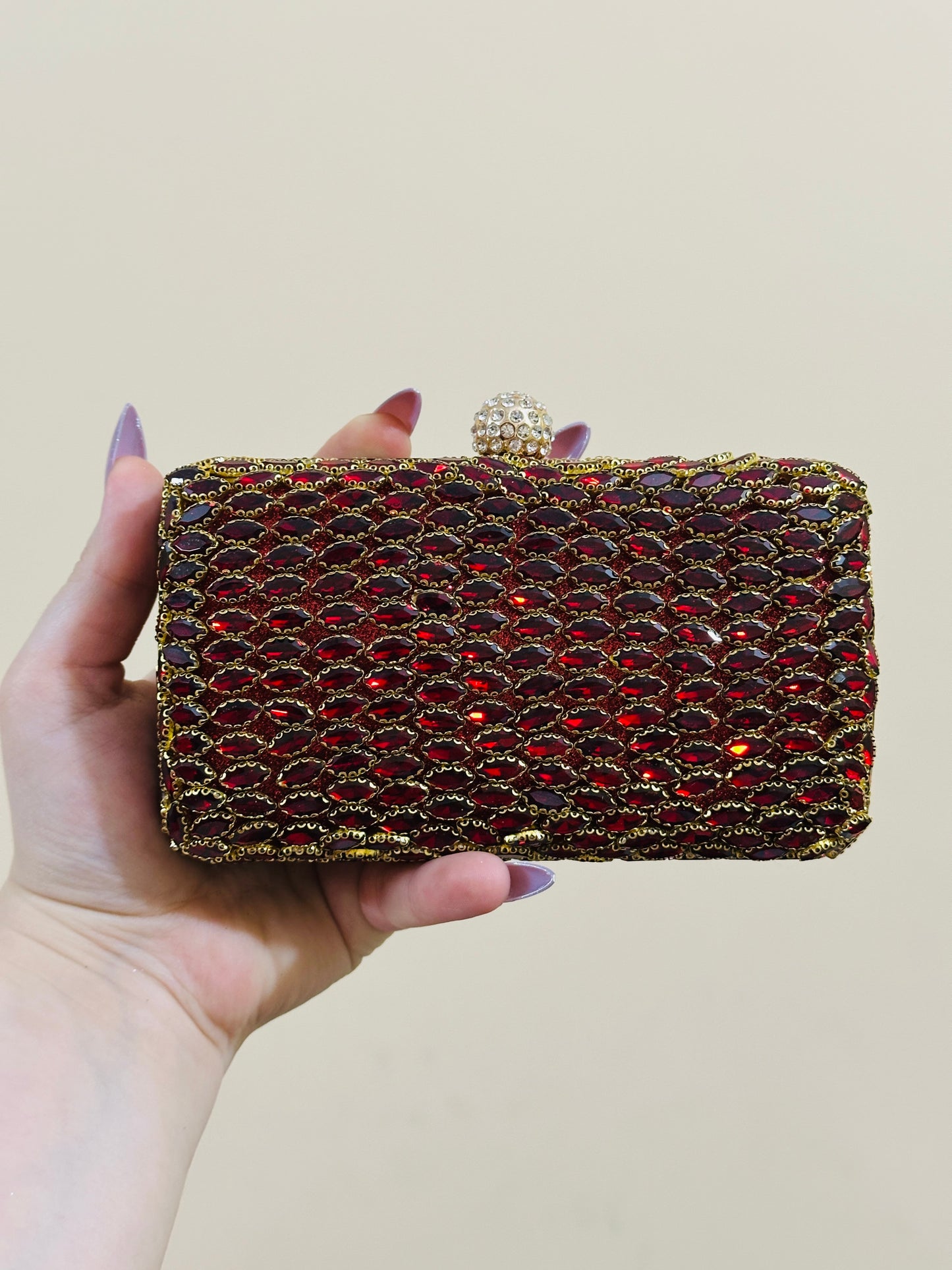 Royal Crystal Knot Clutch