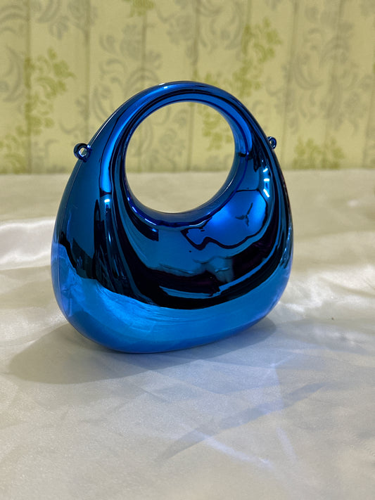 Mini acrylic cluches