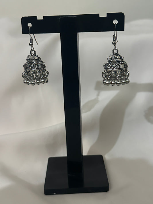 Silver jhumka