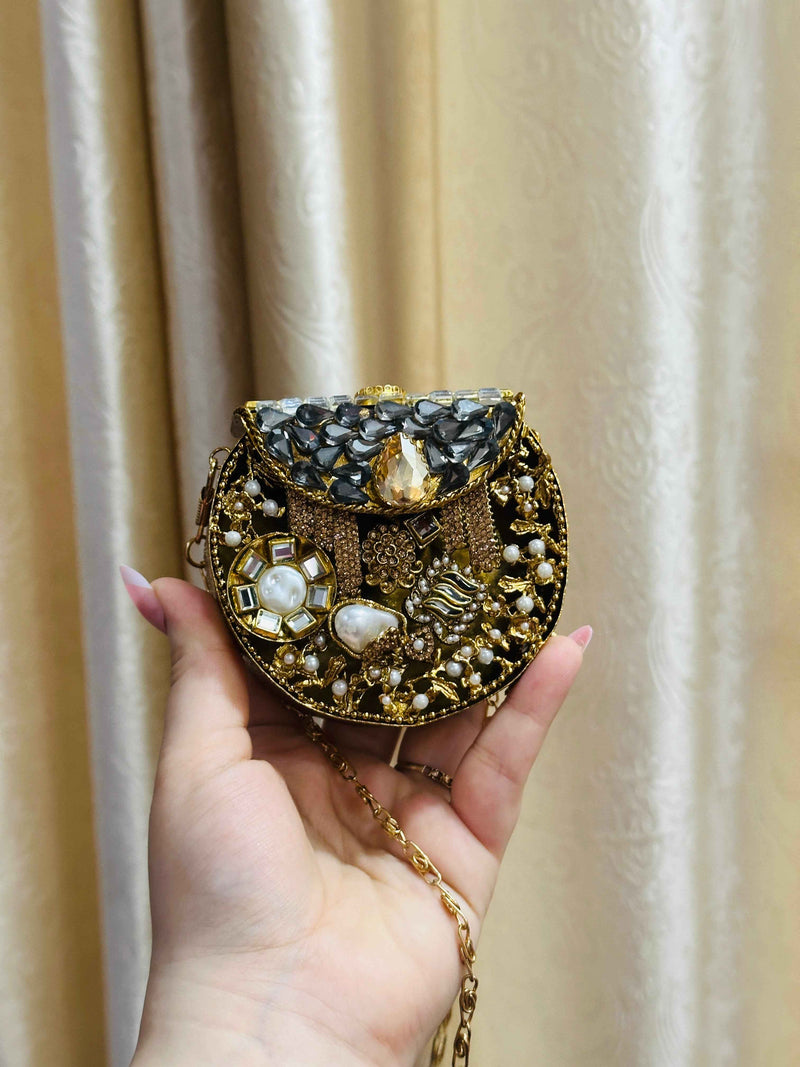 Imperial Pearl Clutch