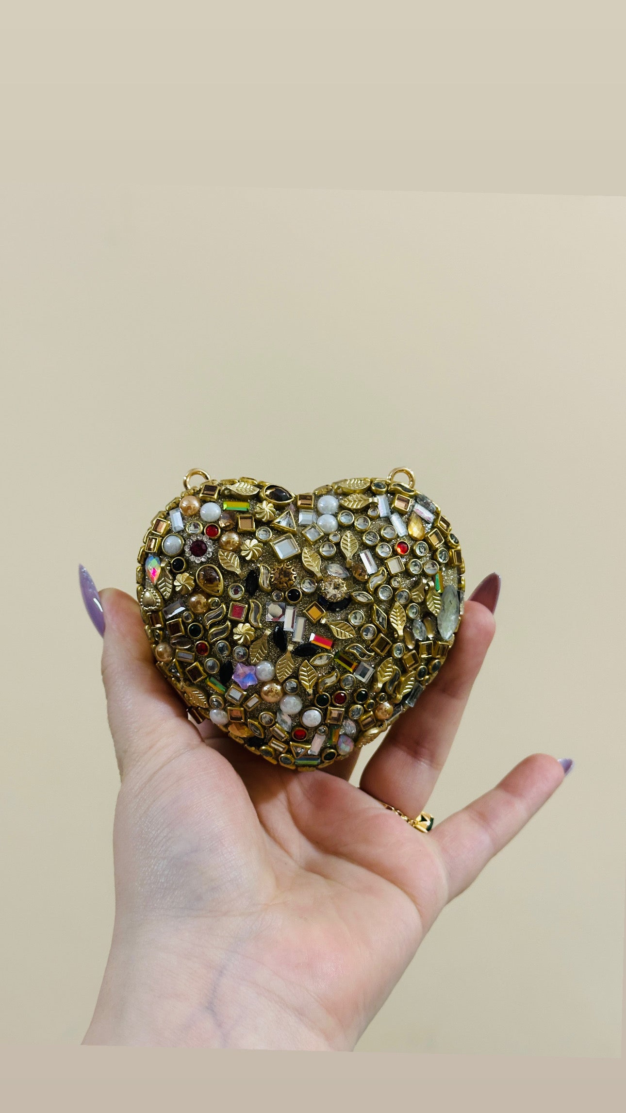 Mehrunisa Heart Bag