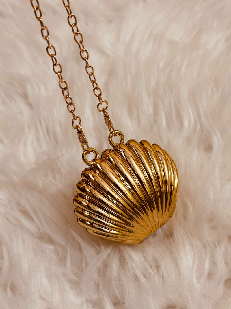 SHELL CLUTCH
